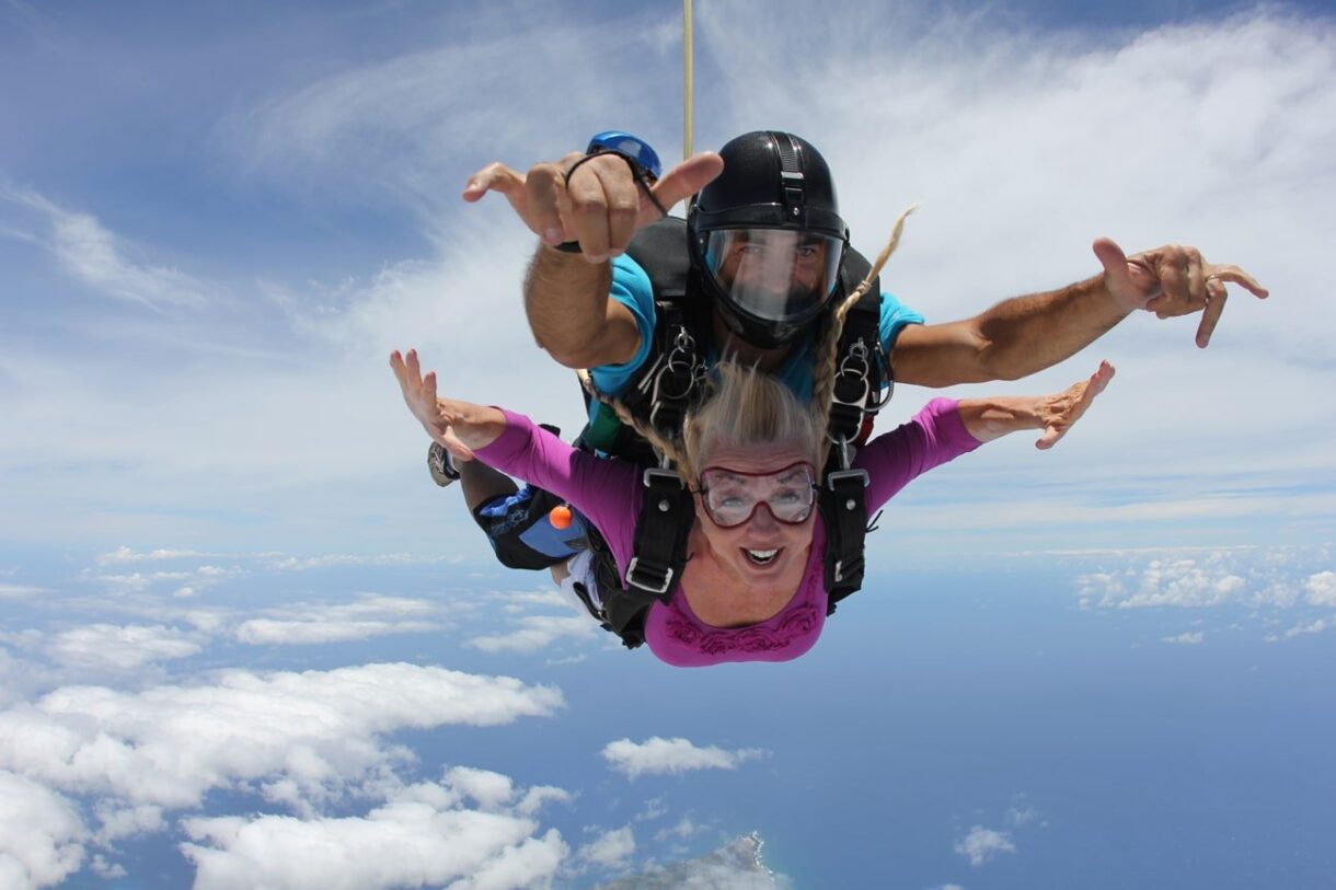 Skydiving-Hawaii_patti-morrow_luggageandlipstick.com