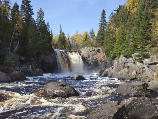 waterfall-on-the-north-shore-of-minnesota