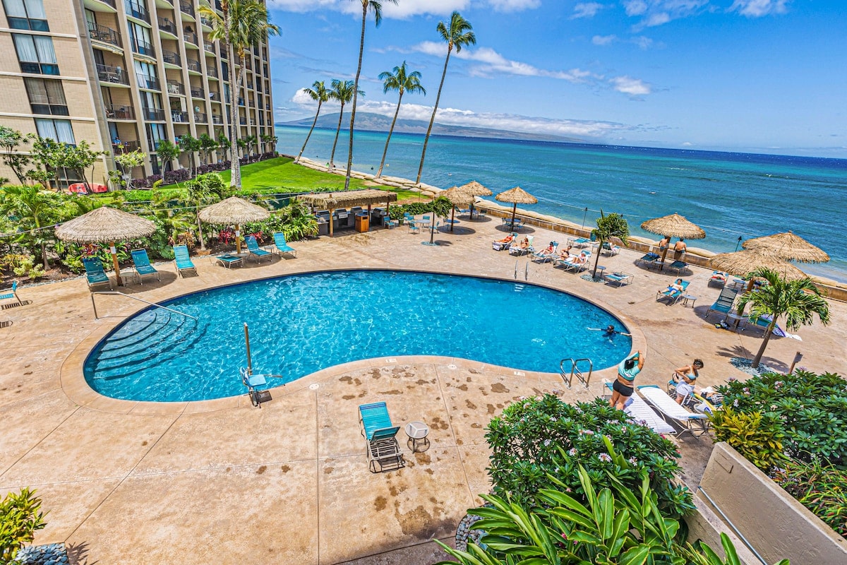 Napili-bay-beachfront-vacation-condo-rental-studio-with-large-balcony-min