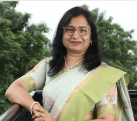 Deepa_mandlik_author