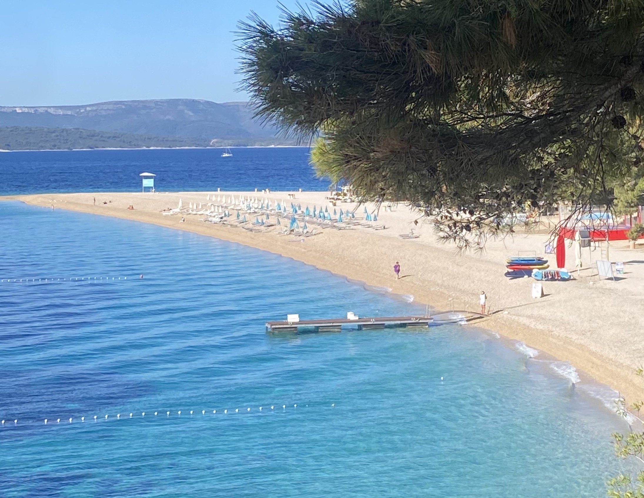Zlatni rat beach